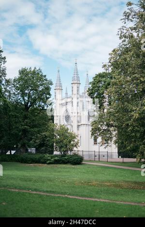 Gotische Kapelle im Alexandria Park, Architekt Karl Friedrich Schinkel. Stockfoto