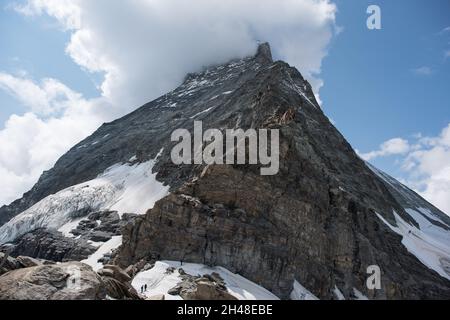 Das 4478 m hohe matterhorn in der schweiz, einer der höchsten und berühmtesten Berge der europäischen alpen. Stockfoto