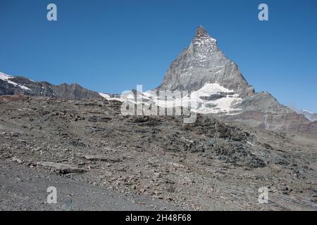 Das 4478 m hohe matterhorn in der schweiz, einer der höchsten und berühmtesten Berge der europäischen alpen. Stockfoto