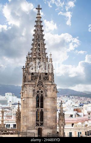 Kuppel der Kathedrale des Heiligen Kreuzes und der Heiligen Eulalia in Barcelona Stockfoto