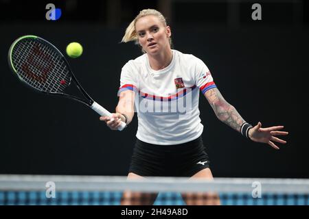 Die tschechische Tennisspielerin Tereza Martincova trainiert vor dem Frauen-Tennis Billie Jean King Cup (ehemaliger Fed Cup) am 29. Oktober 2021 in Prag, Tschechische Repu Stockfoto