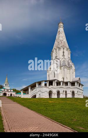 Kirche der Himmelfahrt (erbaut 1528-1532) mit ungewöhnlichem Zeltdach im Kolomenskoye Museum-Reserve. Moskau, Russland. Stockfoto