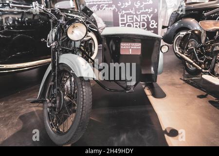 7/31/2021 - Sharjah, VAE: Birmingham Small Arms (B.S.A.) Modell S31 (Sloper) Klassisches antikes Motorrad aus dem Vereinigten Königreich im Jahr 1927-1935 Stockfoto