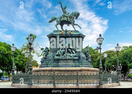 Denkmal für General San Martin das Stadtzentrum in Rio de Janeiro, Brasilien. Dieser berühmte Ort ist eine Touristenattraktion in der Stadt.Okt. 31, 2021 Stockfoto