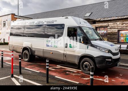 County Cork Local Link Bus Service in Kinsale, West Cork, Irland. Stockfoto