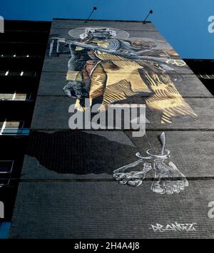 JOHANNESBURG, SÜDAFRIKA - 28. Sep 2021: Die Street Art von Johannesburg, Südafrika. Maboneng & Soweto Street Art. Stockfoto