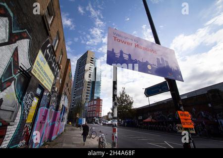 Willkommen beim Schild Tower Hamlets in London Stockfoto