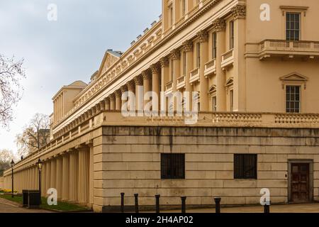 London, Großbritannien; 15. März 2011: Typische viktorianische Architektur in der Mall. Stockfoto