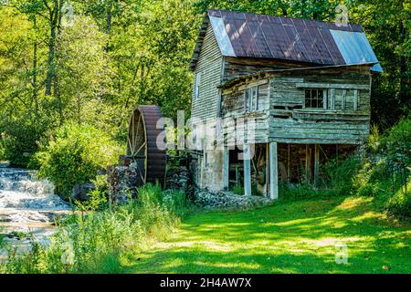 Loudermilk Mill, State Route GA-197, Mount Airy, Georgia Stockfoto