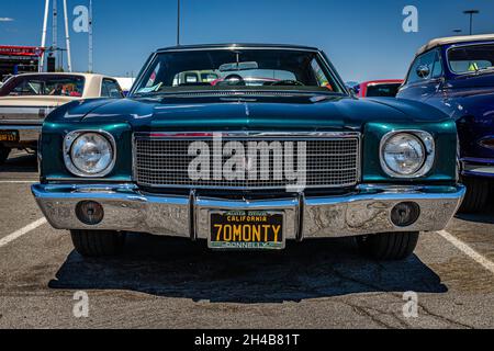 Reno, NV - 4. August 2021: 1970 Chevrolet Monte Carlo Coupe auf einer lokalen Automobilmesse. Stockfoto