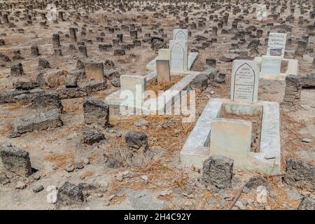 SALALAH, OMAN - 24. FEBRUAR 2017: Friedhof in Salalah, Oman Stockfoto