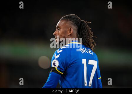 Wolverhampton, Großbritannien. November 2021. Alex Iwobi von Everton während des Premier League-Spiels zwischen Wolverhampton Wanderers und Everton am 1. November 2021 in Molineux, Wolverhampton, England. Foto von Andy Rowland. Quelle: Prime Media Images/Alamy Live News Stockfoto