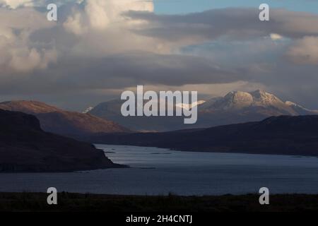 Blick auf Bla Bheinn von Drinan, Isle of Skye, Schottland Stockfoto