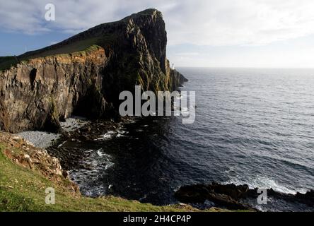 Basaltsteinformationen. Neist Point Lighthouse Stockfoto