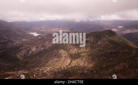 Gran Canaria, zentraler montainous Teil der Insel, Las Cumbres, dh die Summits, Landschaften entlang der beliebten Wanderroute Camino de Plata Stockfoto