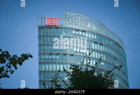 Bahntower, Potsdamer Platz, Tiergarten, Mitte, Berlin, Deutschland Stockfoto