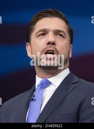 Stephen Crabb, Staatssekretär für Wales, hält am letzten Tag der Jahreskonferenz der Konservativen Partei im Manchester Central Convention Center seine Rede. Stockfoto