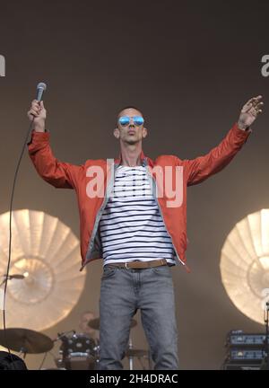 Richard Ashcroft tritt am Samstag, dem 11. Juni, beim Isle of Wight Festival im Seaclose Park, Newport, Isle of Wight, auf. Stockfoto