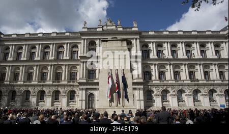 Im Cenotaph findet zum Andenken an den ANZAC-Tag in London eine Kranzverlegezeremonie und Parade statt. Bild datiert: Mittwoch, 25. April 2018. Bildnachweis sollte lauten: Isabel Infantes / EMPICS Entertainment. Stockfoto