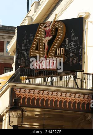 Eine Gesamtansicht des Theatre Royal Drury Lane mit der 42nd Street in London. Bild datiert: Donnerstag, 2. August 2018. Stockfoto