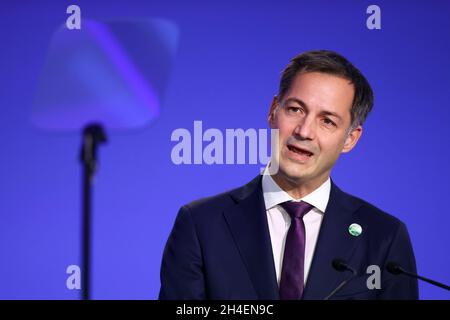 Der belgische Premierminister Alexander De Croo spricht während des Cop26-Gipfels in Glasgow. Bilddatum: Dienstag, 2. November 2021. Stockfoto