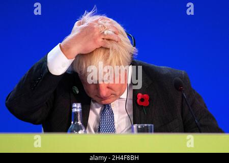 Glasgow, Schottland, Großbritannien. November 2021. IM BILD: RT Hon Boris Johnson, Premierminister des Vereinigten Königreichs und Vorsitzender der britischen Konservativen Partei. An diesem Nachmittag treffen sich die Staats- und Regierungschefs der Welt auf der COP26-Klimakonferenz in Glasgow. Quelle: Colin Fisher/Alamy Live News Stockfoto