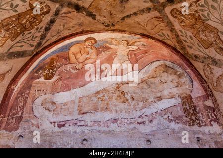 QUSAYR AMRA, JORDANIEN - 3. APRIL 2017: Fresken in Qusayr Amra manchmal Quseir Amra oder Qasr Amra , einem der Wüstenburgen im östlichen Jordanien Stockfoto