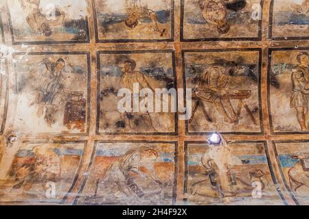 QUSAYR AMRA, JORDANIEN - 3. APRIL 2017: Fresken in Qusayr Amra manchmal Quseir Amra oder Qasr Amra , einem der Wüstenburgen im östlichen Jordanien Stockfoto