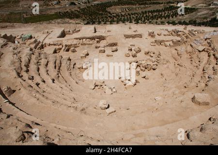 Herodium oder Herodeion , auch bekannt als Mount Herodes- Herodion – das königliche Theater des Königs Herodes Stockfoto