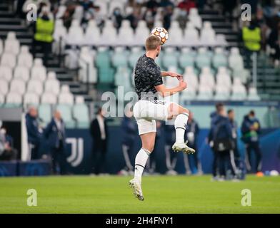 Turin, 02. November 2021, Matthijs De Light (Juventus FC) während der UEFA Champions League, Gruppe H, Fußballspiel zwischen Juventus FC und Zenit im Allianz Stadium in Turin, Italien - Foto Nderim Kaceli / Alamy Live News Stockfoto