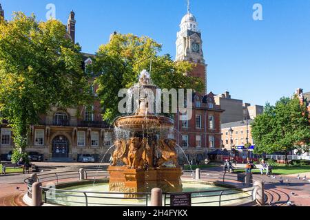 Leicester Town Hall Fountain, Town Hall Square, Leicester, Leicestershire, England, Vereinigtes Königreich Stockfoto