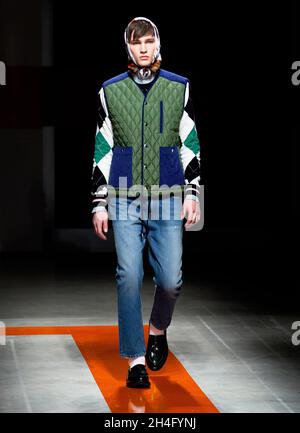 MSGM HERBST/WINTER 2017 KOLLEKTION. Mailand, 18. januar 2017 Stockfoto