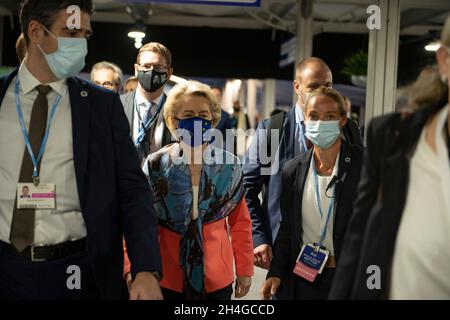 Glasgow, Schottland, Großbritannien. November 2021. IM BILD: Ursula von der Leyen, Präsidentin der Europäischen Kommission, heute Nachmittag auf der COP26-Klimakonferenz in Glasgow zu sehen. Quelle: Colin Fisher/Alamy Live News Stockfoto