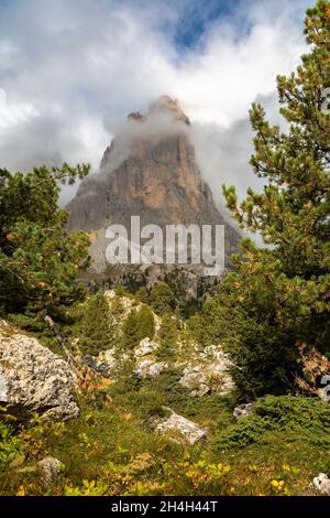 Steinstadt unterhalb des Langkofels, Sellajoch, Südtirol Stockfoto