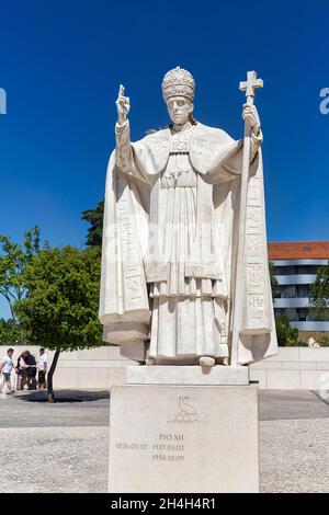 Statue von Papst Pius XII., Heiligtum von Fatima, Fatima, Ourem, Santarem, Portugal Stockfoto