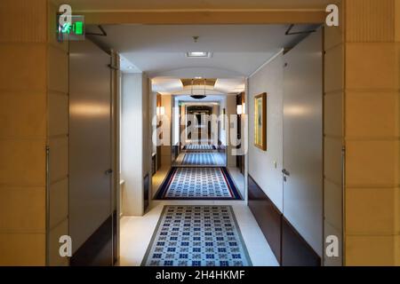 Hotel Adlon Kempinski, Zimmerflur, Pariser Platz, unter den Linden, Berlin, Deutschland Stockfoto