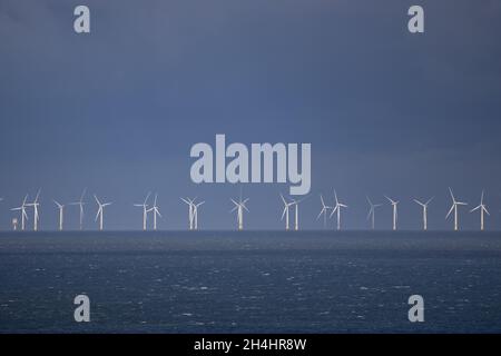Windturbinen Offshore von Weybourne Norfolk GB UK Oktober 2021 Stockfoto