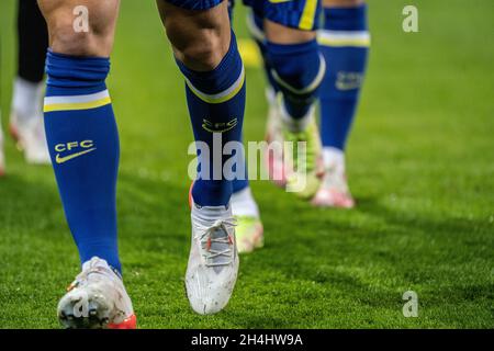 Malmö, Schweden. November 2021. Die Spieler des FC Chelsea wärmen sich vor dem Champions-League-Spiel zwischen Malmo FF und Chelsea im Eleda Stadion in Malmö auf. (Foto: Gonzales Photo/Alamy Live News Stockfoto