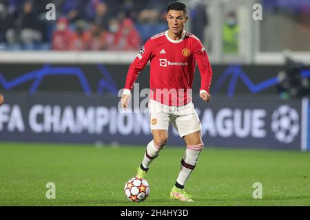 Bergamo, Italien. November 2021. Cristiano Ronaldo (7) von Manchester United während der UEFA Champions League, Gruppe F Fußballspiel zwischen Atalanta BC und Manchester United am 2. November 2021 im Gewiss Stadium in Bergamo, Italien - Foto: Nigel Keene/DPPI/LiveMedia Kredit: Unabhängige Fotoagentur/Alamy Live News Stockfoto