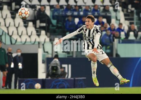 Turin, Italien. November 2021. Federico Chiesa (Juventus FC) während des FC Juventus gegen Zenit St. Petersburg, UEFA Champions League Fußballspiel in Turin, Italien, November 02 2021 Quelle: Independent Photo Agency/Alamy Live News Stockfoto