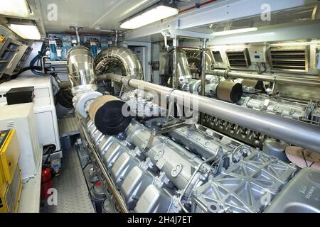 Maschinenraum der luxuriösen Mangusta 130' Superyacht Stockfoto