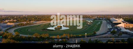 ELMONT, USA - 01. Oktober 2021: Luftaufnahme der neuen UBS Arena auf der Rennstrecke Belmont Park in Elmont, New York Stockfoto