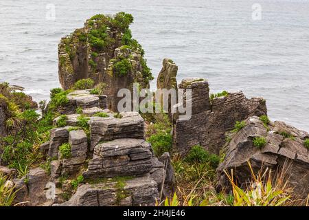 Paparoa-Nationalpark, Pancake Rocks. Südinsel, Neuseeland Stockfoto