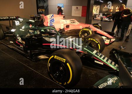 Aston Martin Rennwagen bei der Silverstone Experience Northamptonshire UK Stockfoto