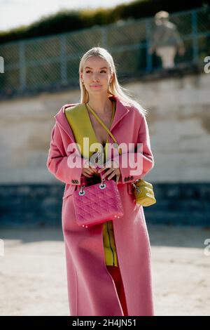 Im Stil der Straße, Leonie Hanne bei der Dior Spring Summer 2022 Show, die am 28. September 2021 im Tuileries Garden, Paris, Frankreich, stattfand. Foto von Marie-Paola Bertrand-Hillion/ABACAPRESS.COM Stockfoto