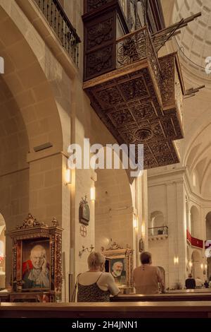 Innenraum des Santa Iglesia Concatedral de San Nicolás de Bari in der Stadt Alicante, Alacant, Spanien, Europa Stockfoto