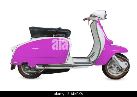 Vintage rosa italienische lambretta Motorrad - sechziger Jahre - isoliert auf weißem Hintergrund - Italien Stockfoto