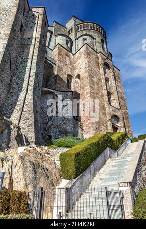 Sacra di San Michele - Abtei Saint Michael, die alte mittelalterliche Abtei in der Nähe von Tourin im Norden Italiens Stockfoto