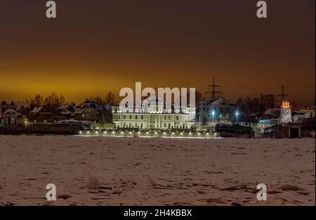 Novosaratovka Dorf, 131A, Swerdlovskoe städtische Siedlung, Wsewolozhsky Bezirk, Leningrad Gebiet, Russland 29. Januar 2021. N Stockfoto