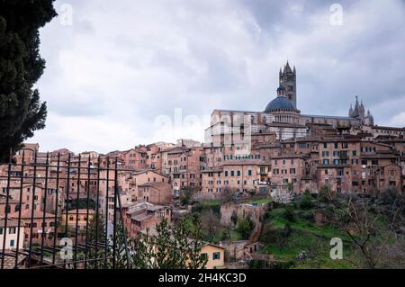 Siena und Siena Duomo in der Toskana Italien. Stockfoto